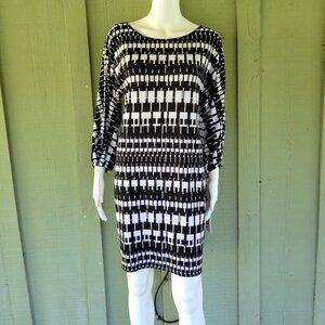 NWT CALVIN KLEIN Black White Slinky Dress 10